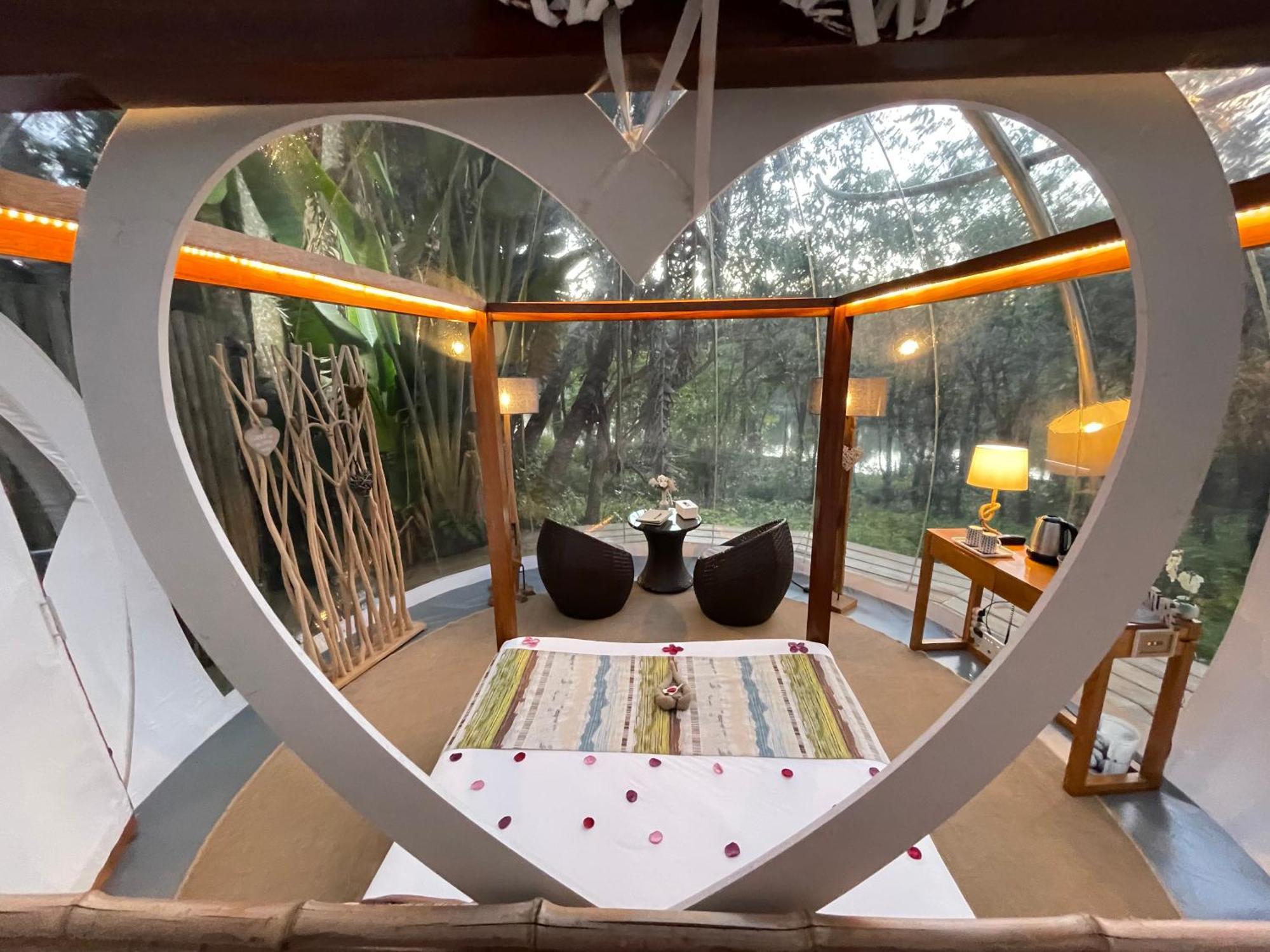 Bubble Lodge Bois Cheri Plantation Eksteriør billede